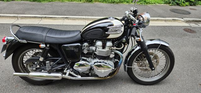 トライアンフ ボンネビルＴ１００